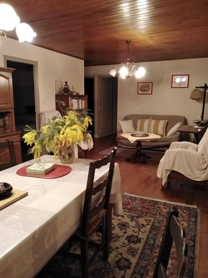Maison Familiale Coteaux De La Vezere Voutezac Exteriér fotografie
